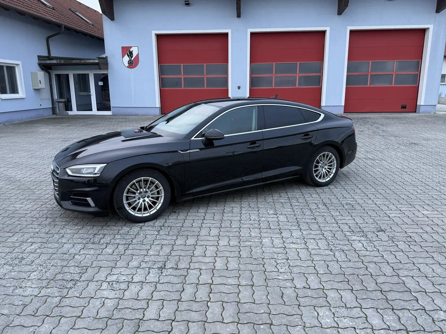 Audi A5 Sportback 2.0 TDI Schwarz - 1