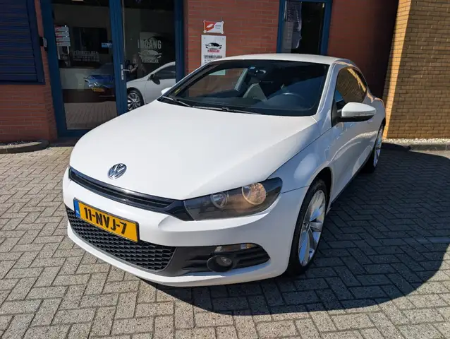 Volkswagen Scirocco 1.4 TSI HIGHLINE, Cruise, Navi, PDC, Startstop, Ai