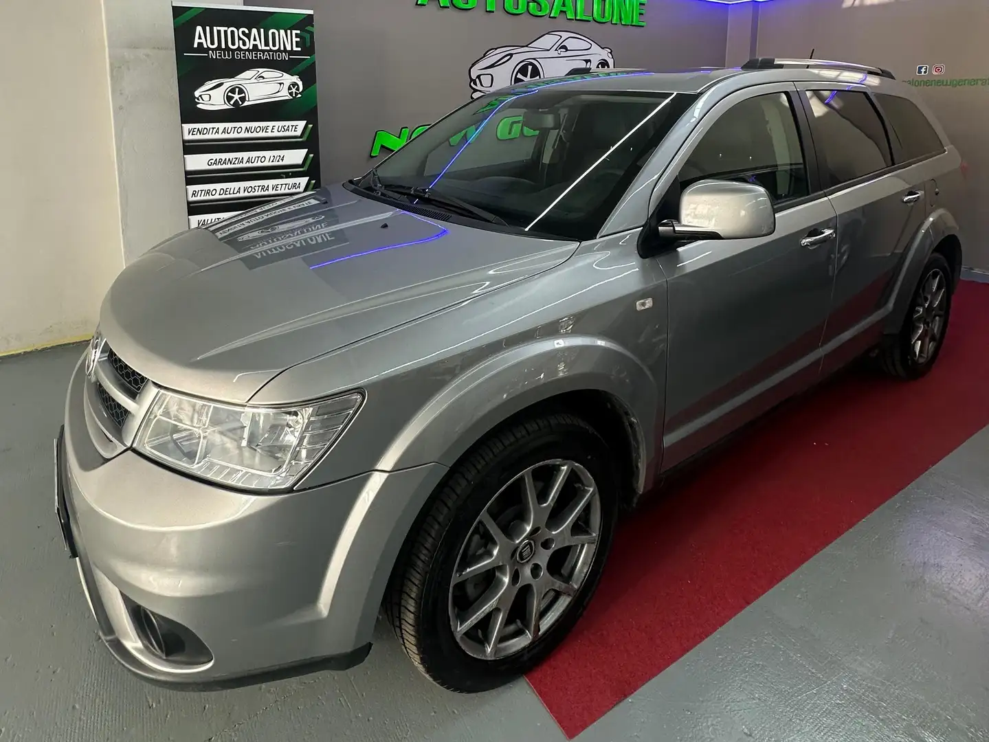 Fiat Freemont Freemont 2.0 mjt 16v Cross 4x4 170cv auto Grigio - 2