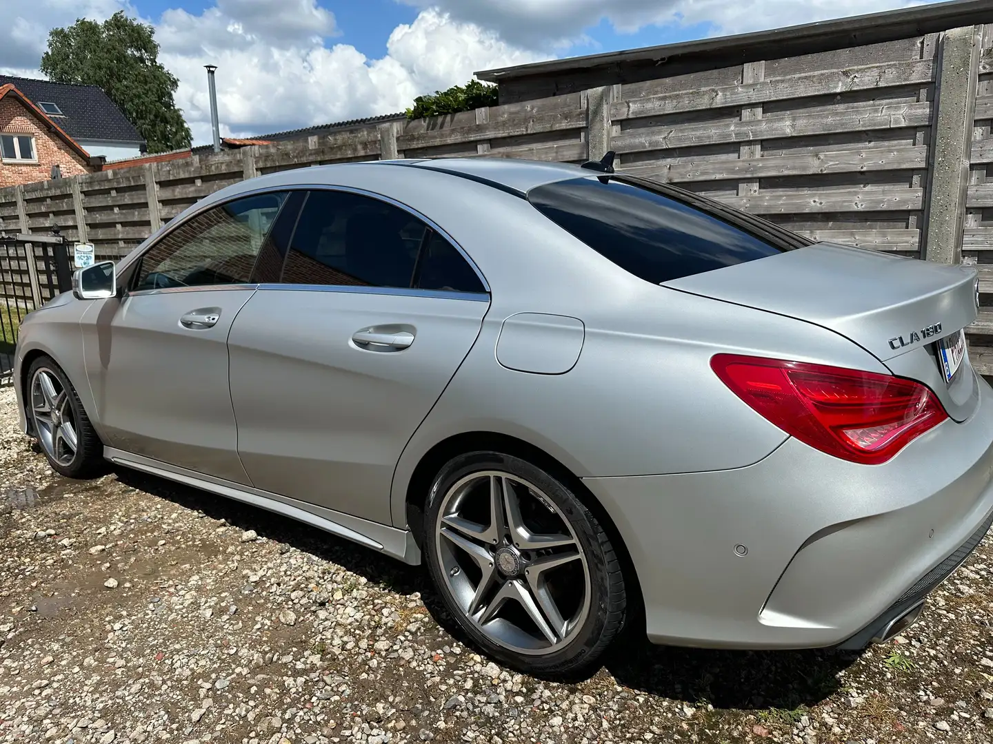 Mercedes-Benz CLA 180 CLA 180 (CDI) d 7G-DCT AMG Line Srebrny - 2