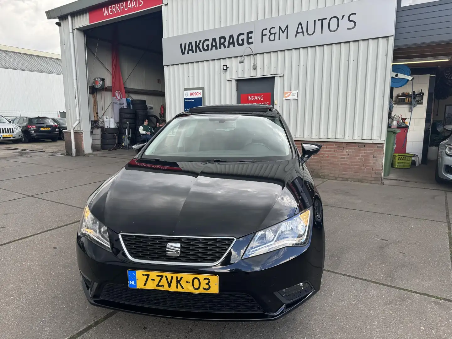 SEAT Leon 1.4 TGI Style Zwart - 2