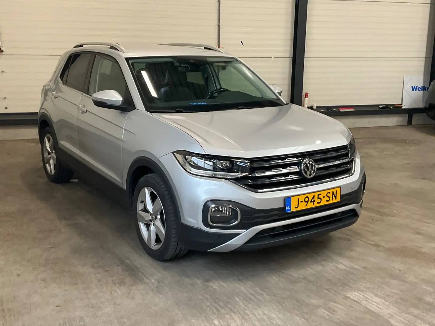 Volkswagen T-Cross 1.0 TSI 115 pk Style 7-DSG | Achteruitrijcamera | Gris - 2
