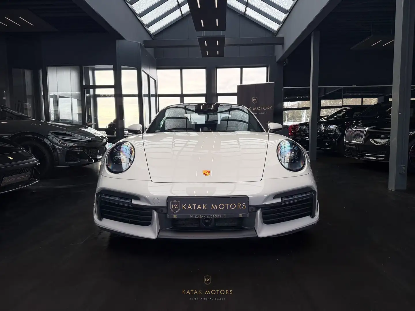 Porsche 911 TURBO S/SPORTDESIGN/LIFT/PANO/BURM/APP 04 27 Grau - 1