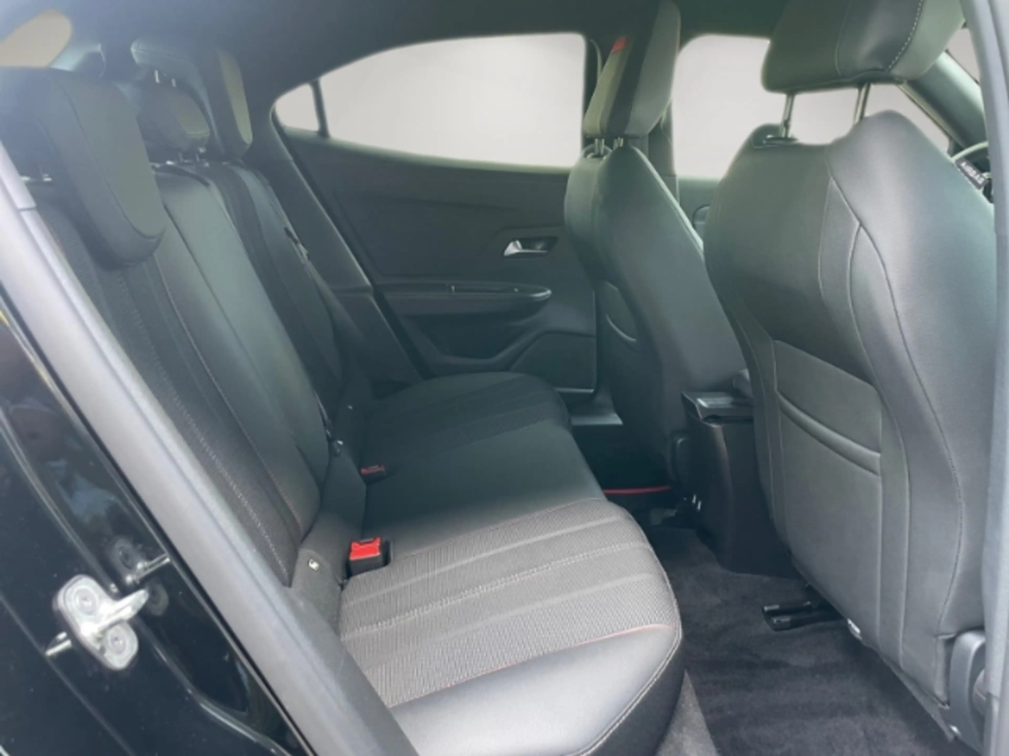 Opel Mokka-E GS Line 50kWh/Navi/Sitzheizung/Keyless/PDC/RFK/Kli — photo 13