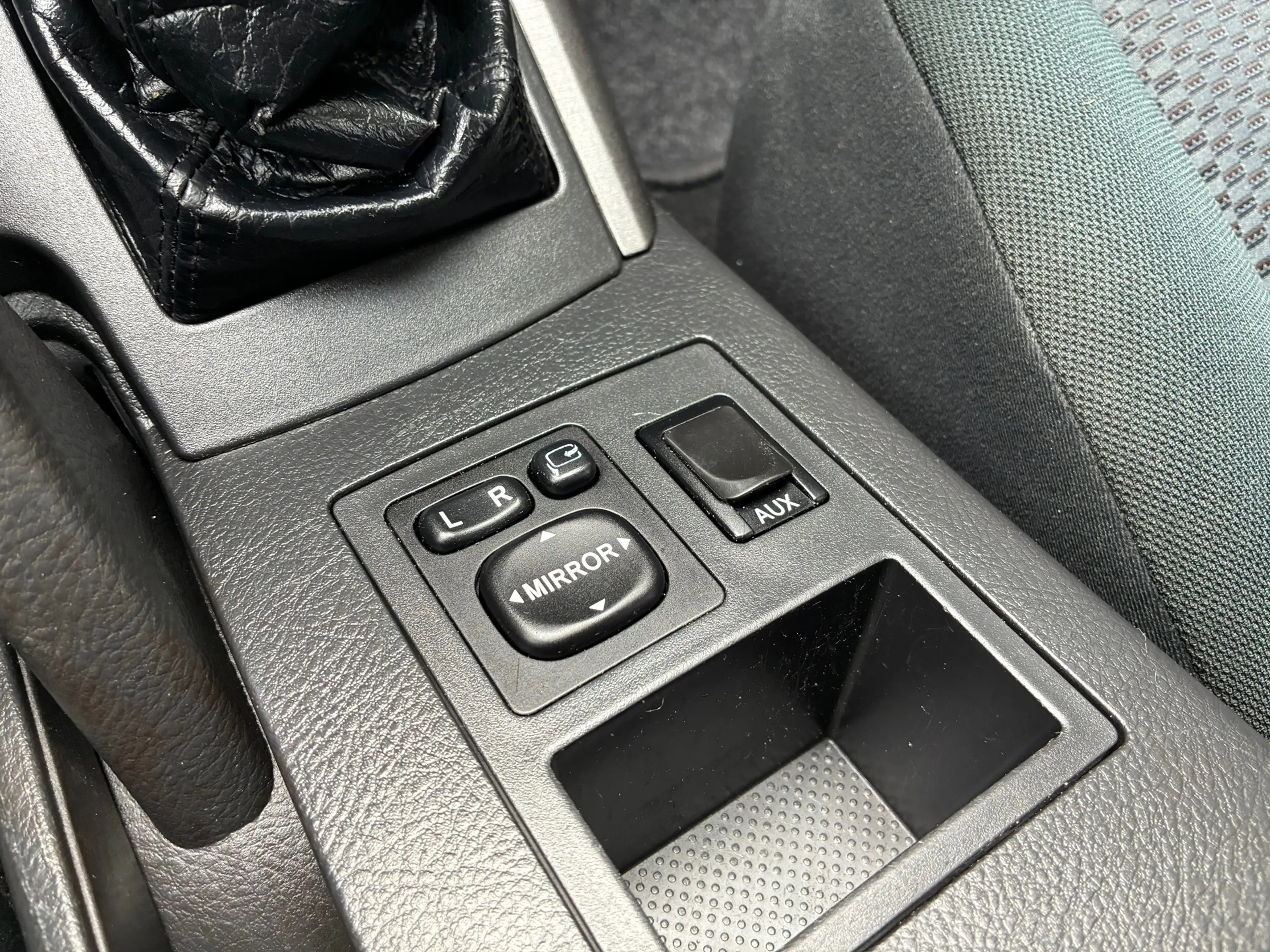 Toyota RAV 4 2.0 VVTi Dynamic 2WD | Cruise + Clima Nu € 7.975,- — photo 24