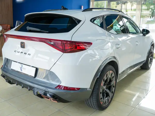 Cupra Formentor view 7