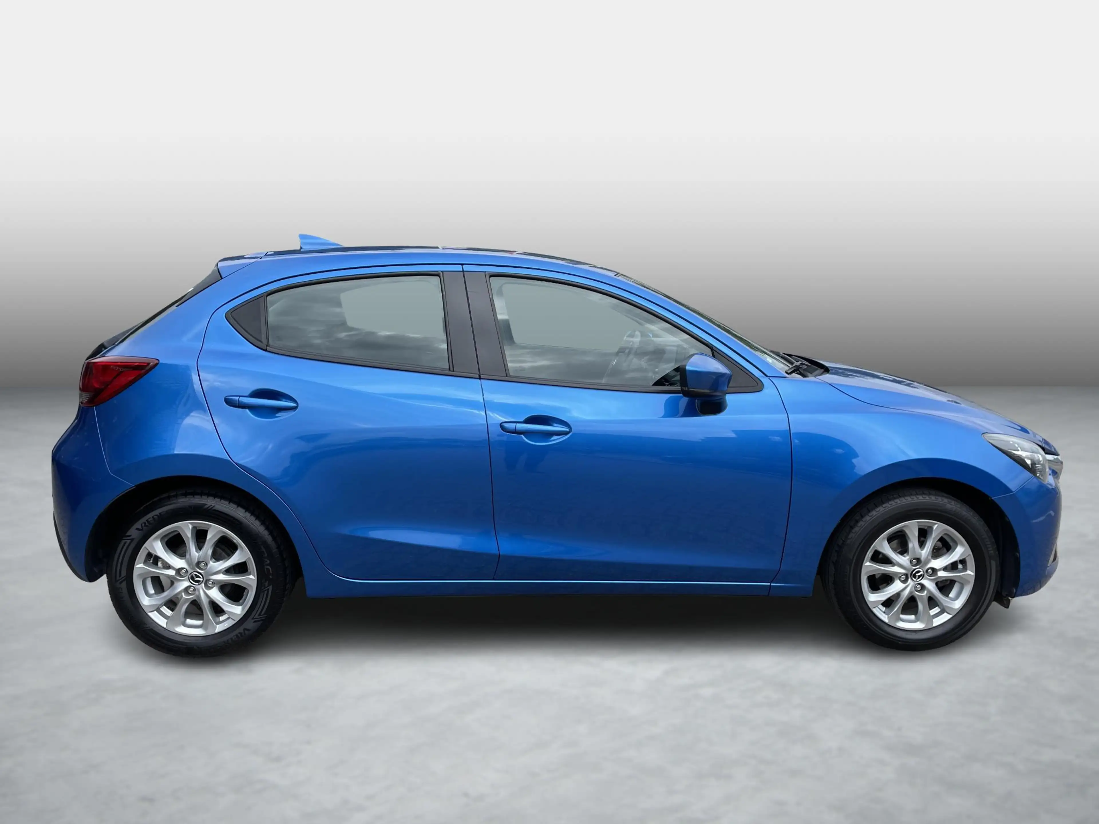 Mazda 2 1.5 Skyactiv-G GT-M , Navi, Aicro, Cruise, Bluetoo — photo 6