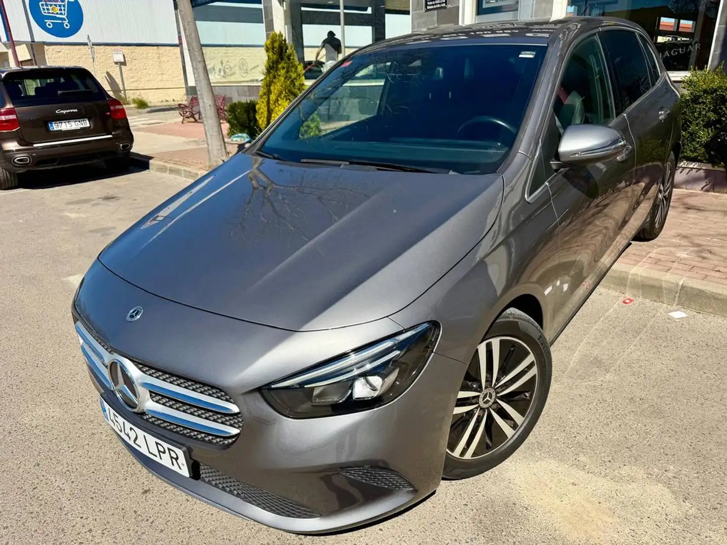 Mercedes-Benz B 180 180d Gris - 1