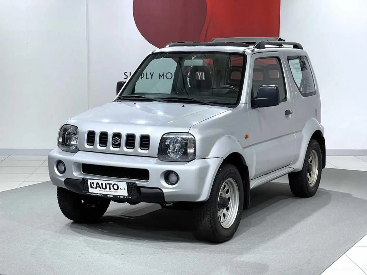 Suzuki Jimny 1.3 vvt Evolution 4wd Silber - 1