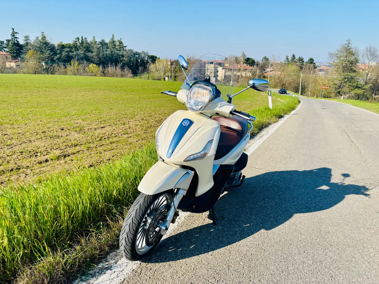 Piaggio Beverly 300 i.e. - 1