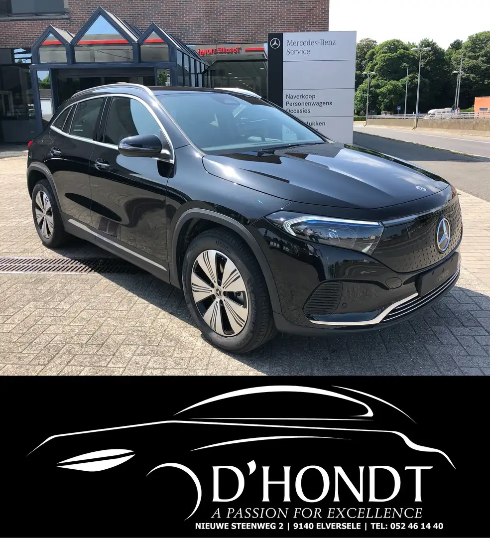 Mercedes-Benz EQA 300 4MATIC | Carplay | Winter Pack | Nieuwstaat Zwart - 1