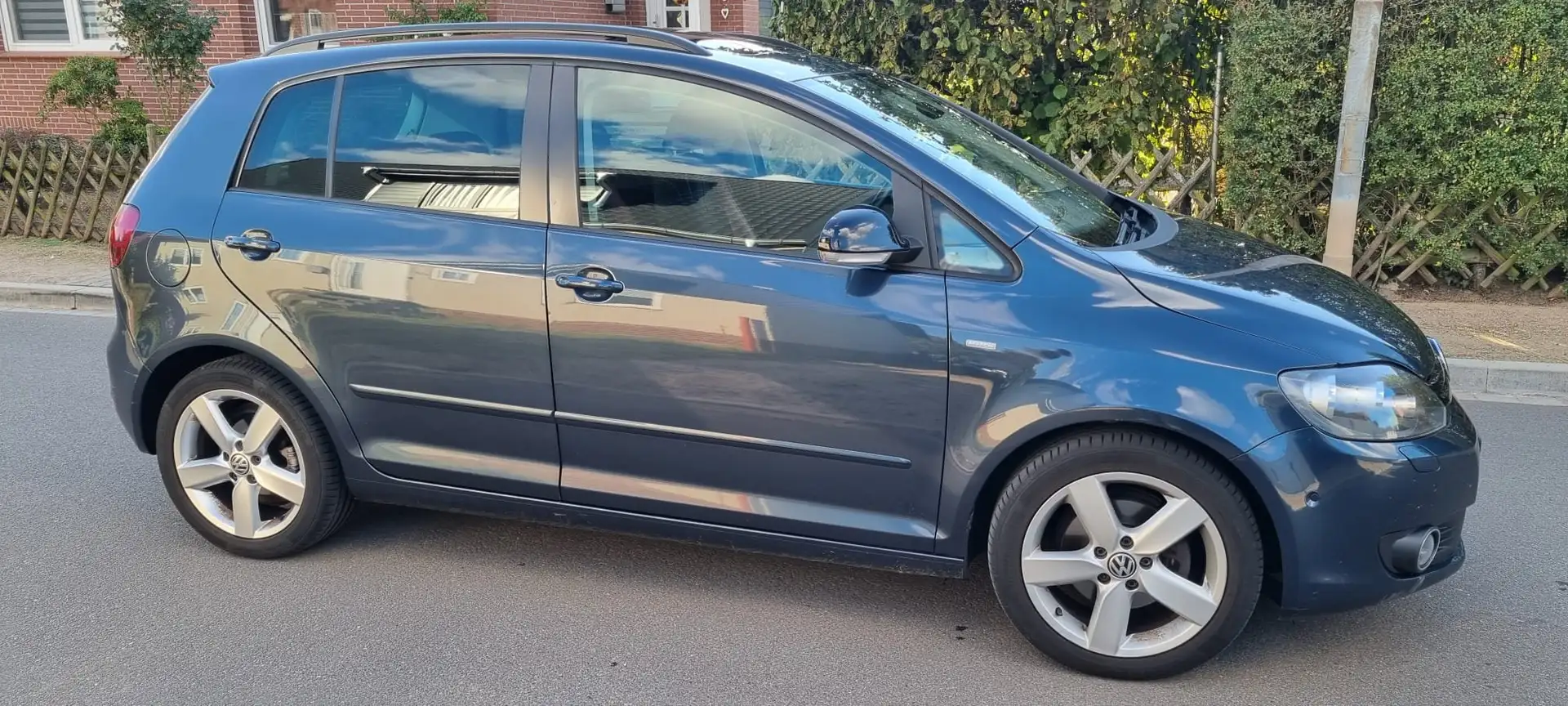 Volkswagen Golf Plus Golf Plus 2.0 TDI, MATCH, TÜV, Zahnriemen neu Blau - 2