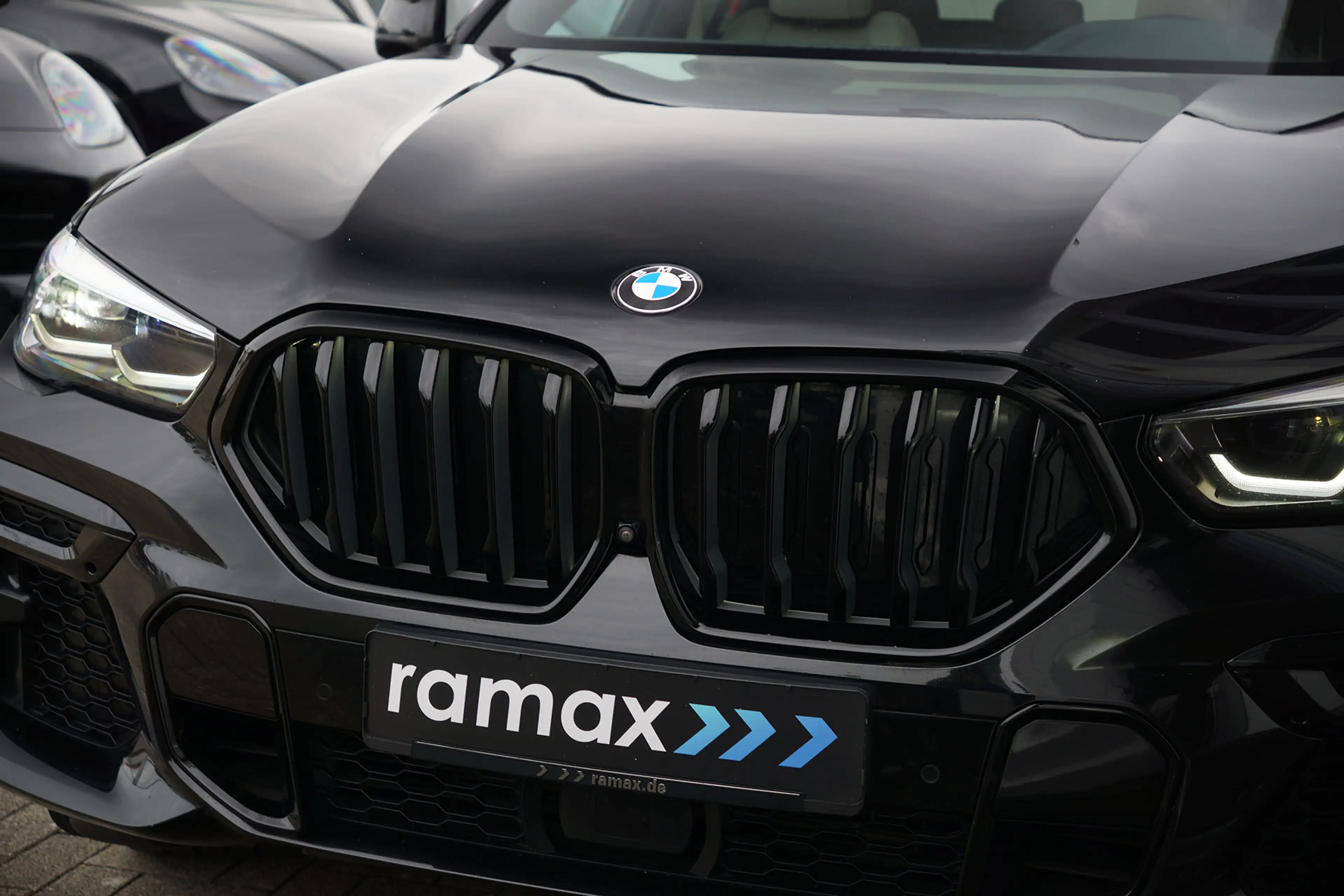 BMW X6 X6 xDrive30d M SPORTPAKET-BLACK EDITION-PANO-22M — photo 13