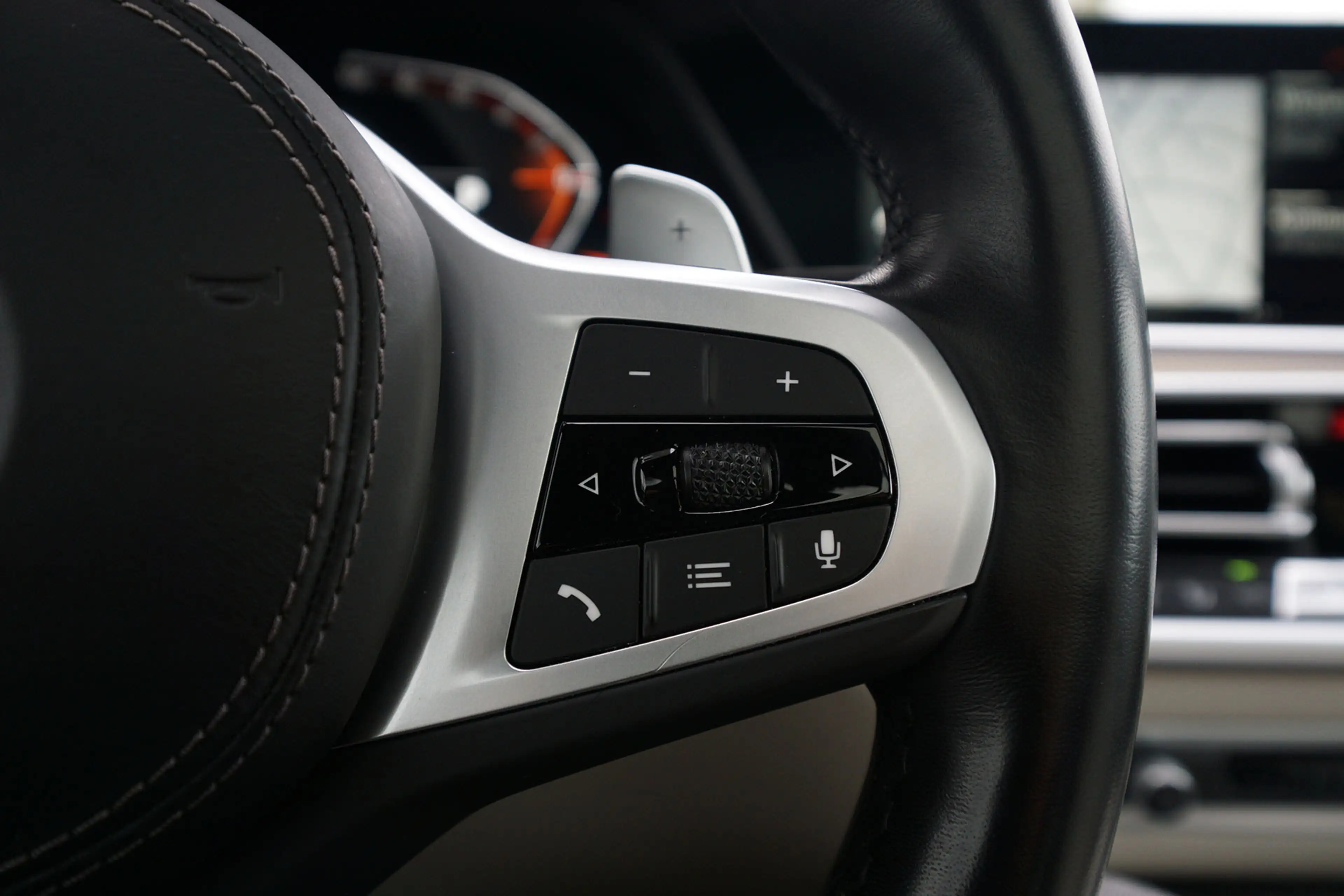 BMW X6 X6 xDrive30d M SPORTPAKET-BLACK EDITION-PANO-22M — photo 41