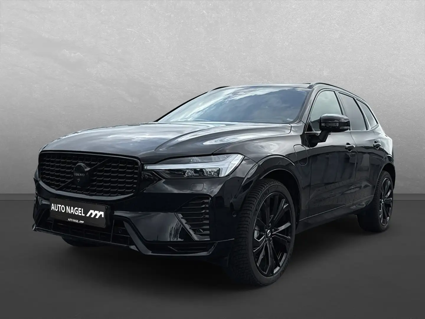 Volvo XC60 T8 PHEV AWD Plus Black Edition *AHK+360°* Schwarz - 1