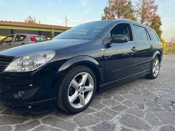 1.6 16V VVT Station Wagon Enjoy GPL