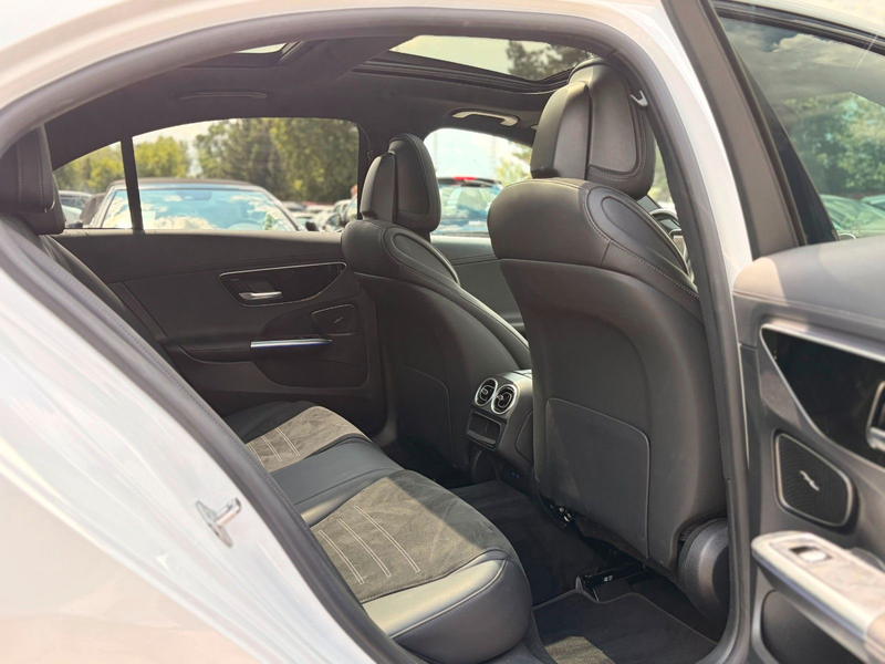 Mercedes-Benz C 300 d Lim. AMG-Line |Pano. |360° Kamera |Night — photo 11