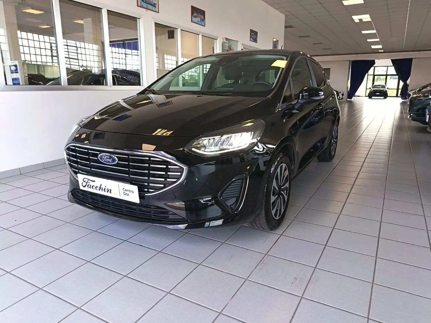 Ford Fiesta 1.0 Ecoboost Hybrid 125cv Titanium Noir - 1