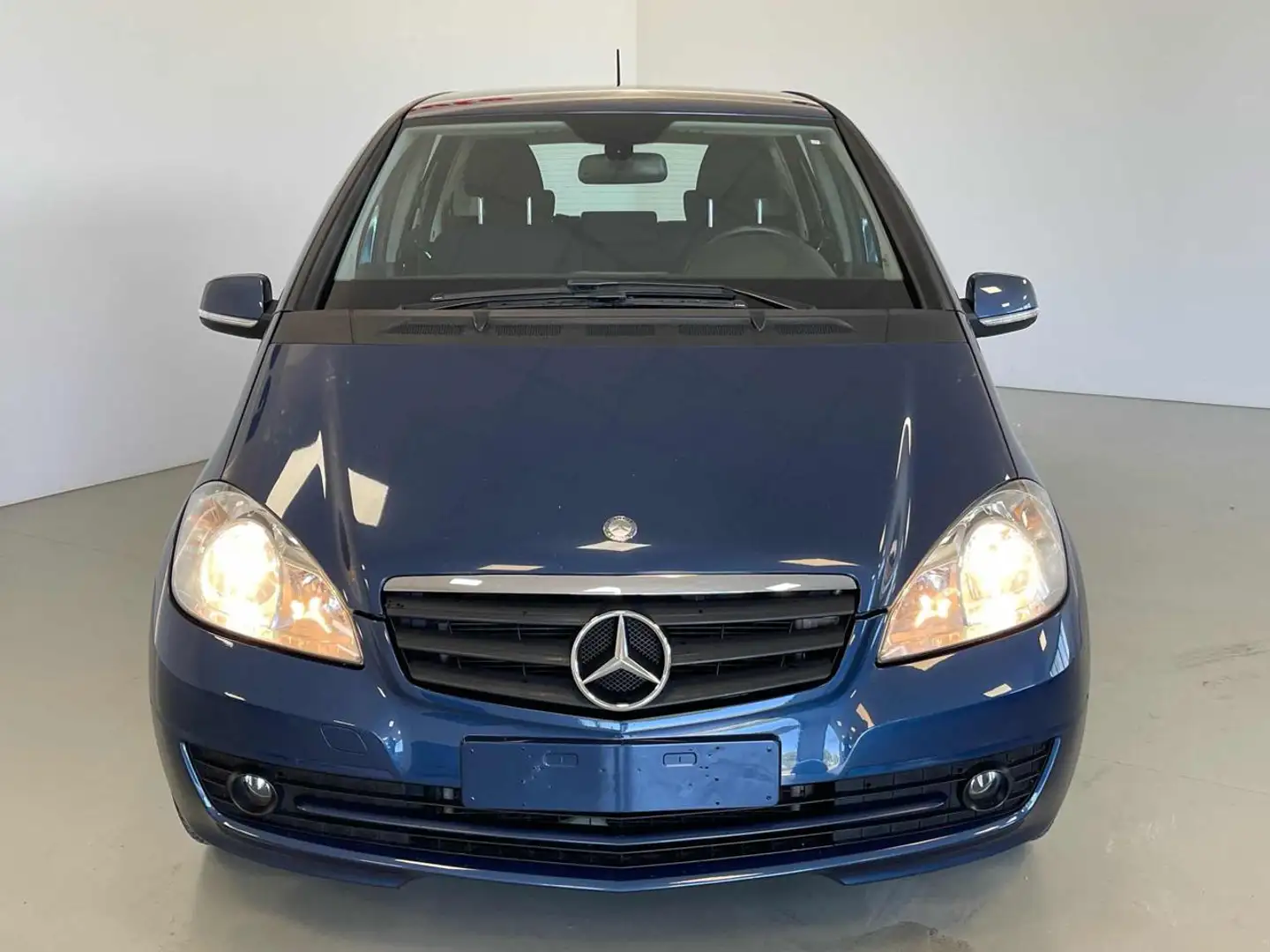 Mercedes-Benz A 150 Classic 5P 96 CV Neopatentati Blu/Azzurro - 2
