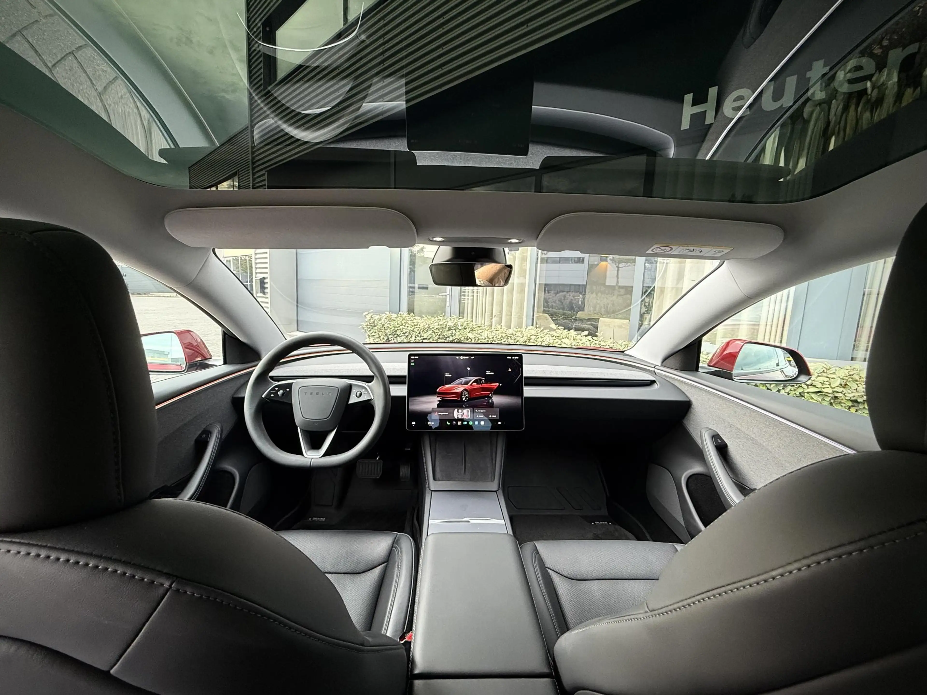 Tesla Model 3 RWD 60 kWh — photo 21