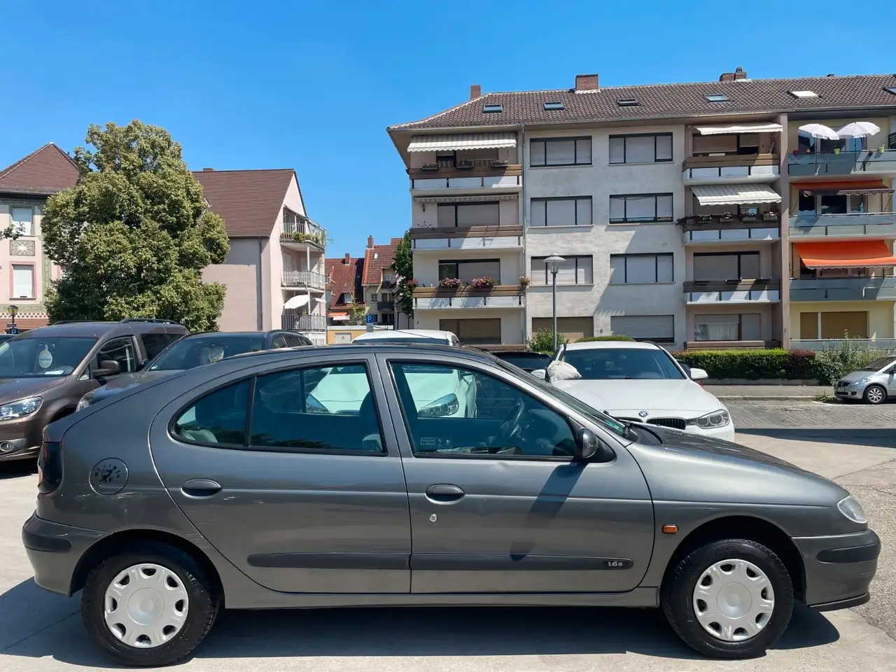 Renault Megane 1.6 *AUTOMATIK*64.000 KM*TÜV*, foto 7