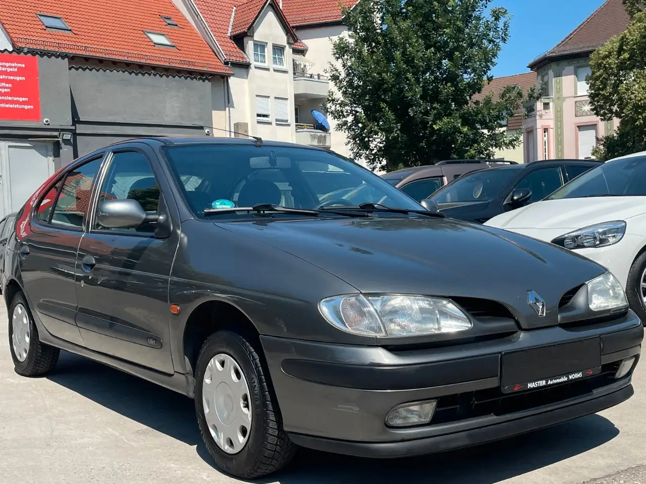 Renault Megane 1.6 *AUTOMATIK*64.000 KM*TÜV*, foto 2