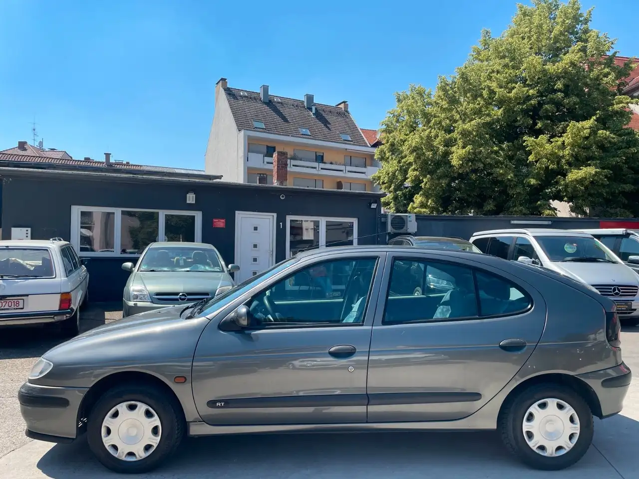 Renault Megane 1.6 *AUTOMATIK*64.000 KM*TÜV*, foto 8