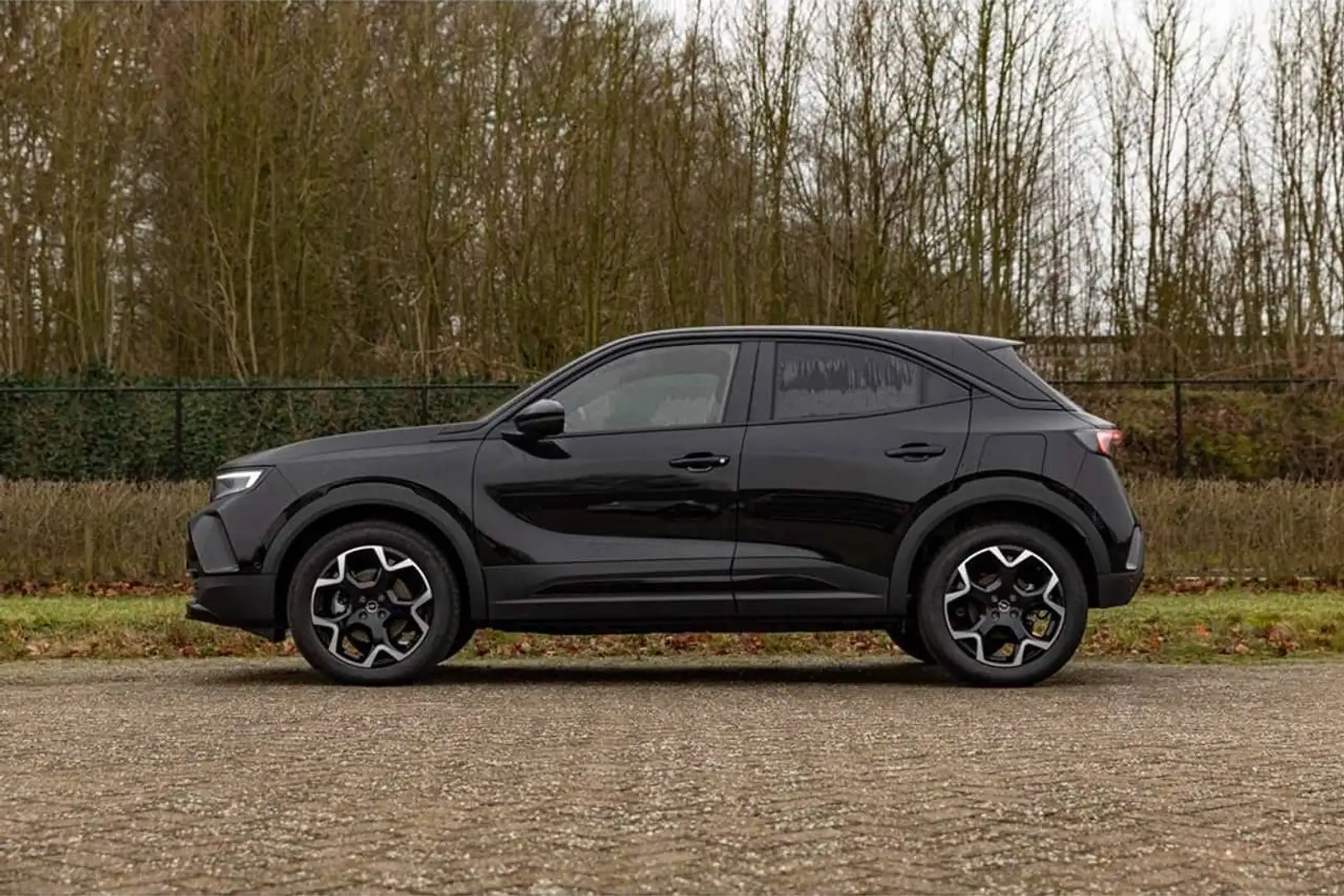Opel Mokka Elektrisch - 136 PK - Massage - Camera - Zetelverw Noir - 2