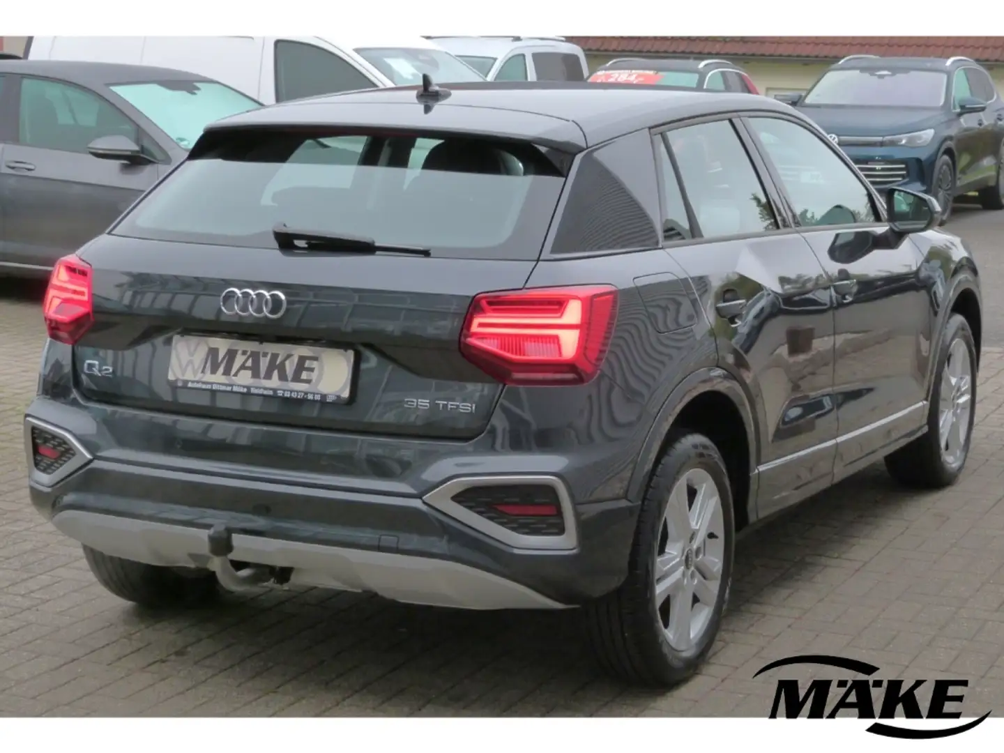Audi Q2 1.5 TFSI DSG, AHK, SHZ, Matrix-LED, Rückfahrkamera Grau - 2