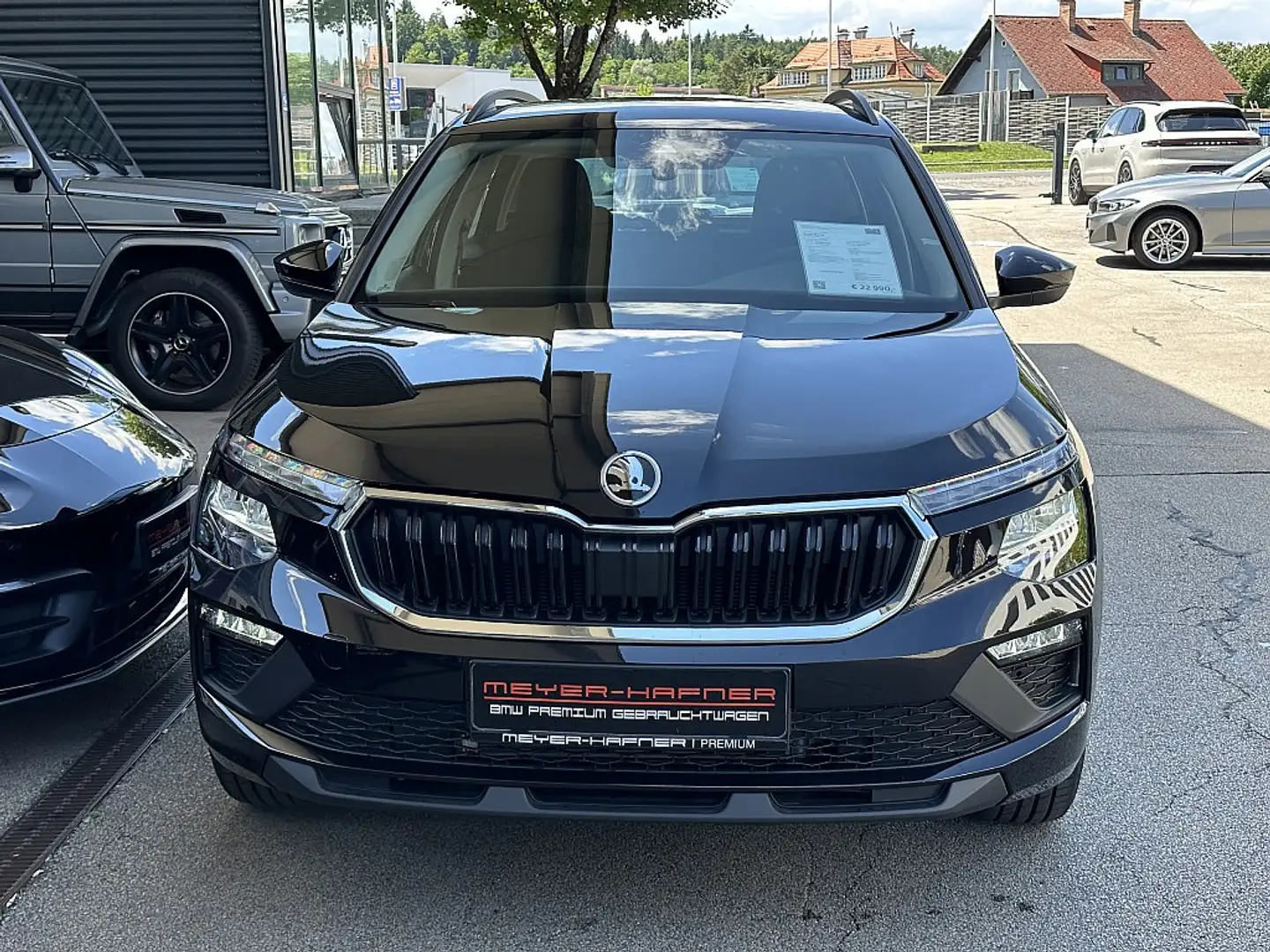 Skoda Kamiq 1,0 TSI Essence Schwarz - 2