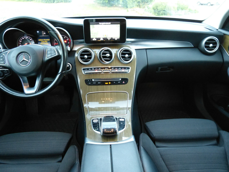 Mercedes-Benz C 180 CGI T 7-G Tronic Exclusive [AHK/AUTOM.] — photo 12