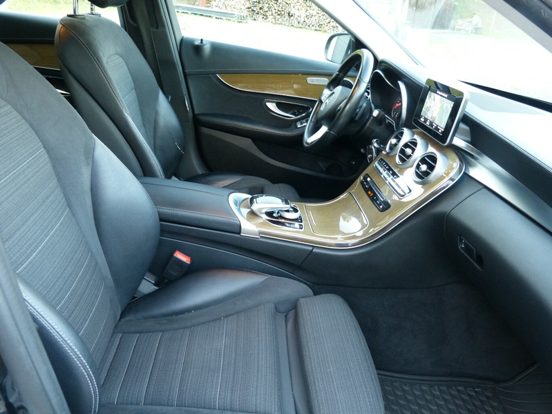 Mercedes-Benz C 180 CGI T 7-G Tronic Exclusive [AHK/AUTOM.] — photo 11