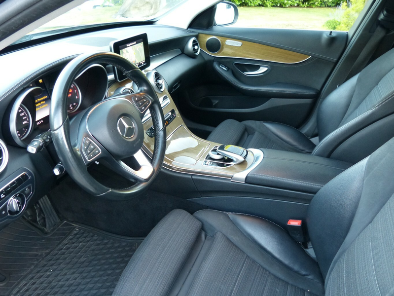 Mercedes-Benz C 180 CGI T 7-G Tronic Exclusive [AHK/AUTOM.] — photo 10