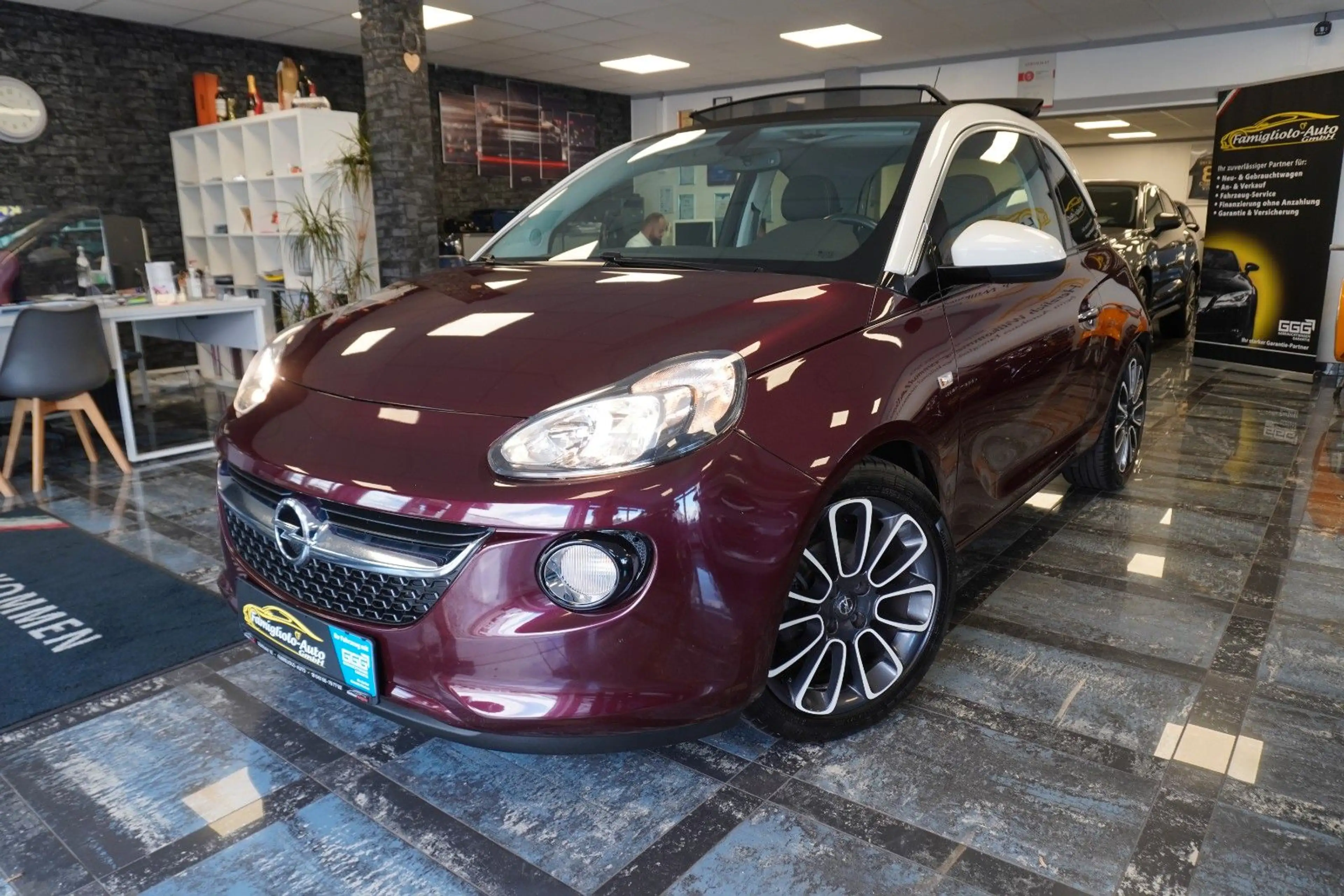 Opel Adam Open Air/Cabrio/Klimaauto/Automatik/1.Hand