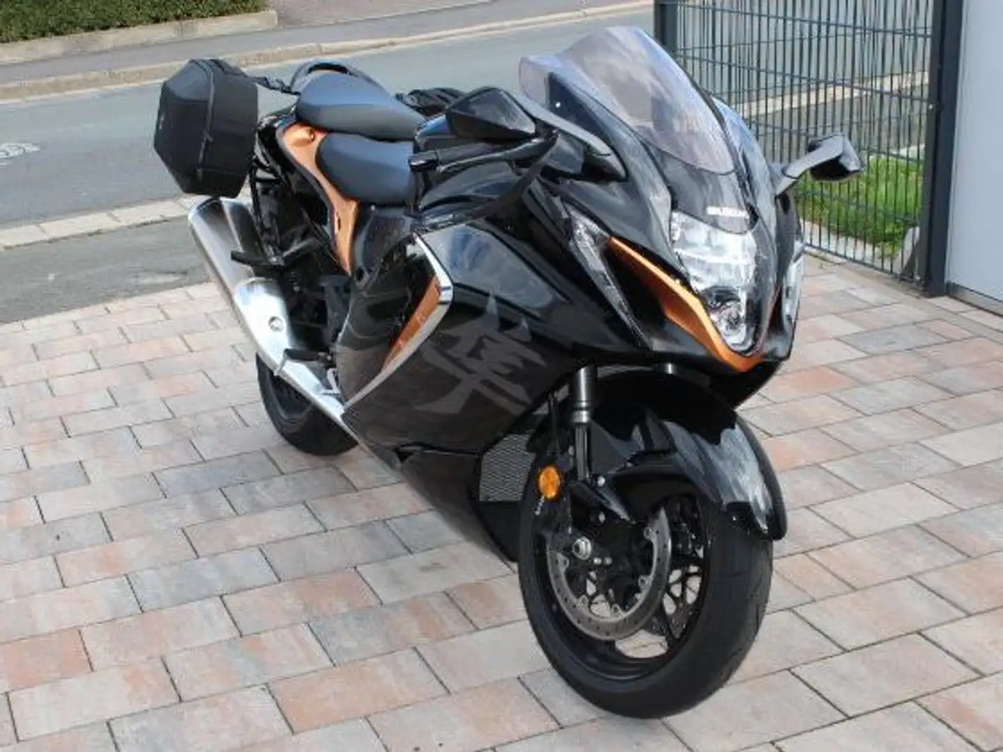 Suzuki Hayabusa Noir - 1