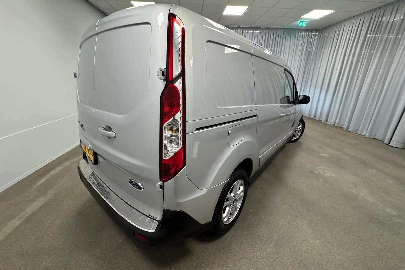 Ford Transit Connect 1.5 EcoBlue L2 Limited - 2