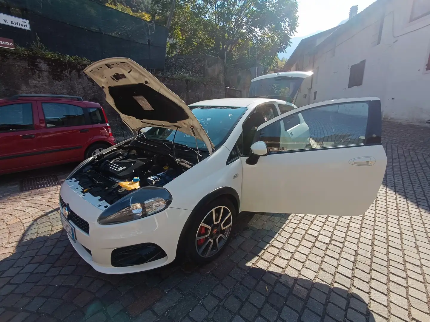 Abarth Grande Punto 1.4 t. t-jet 155cv 3p - 2
