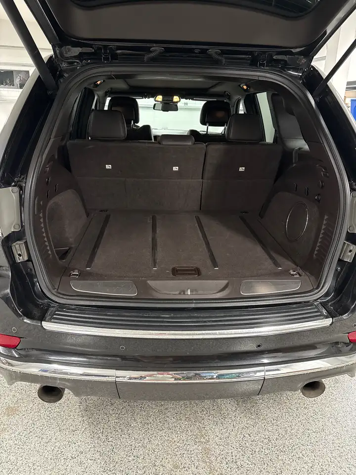 Jeep Grand Cherokee снимка Jeep Grand Cherokee