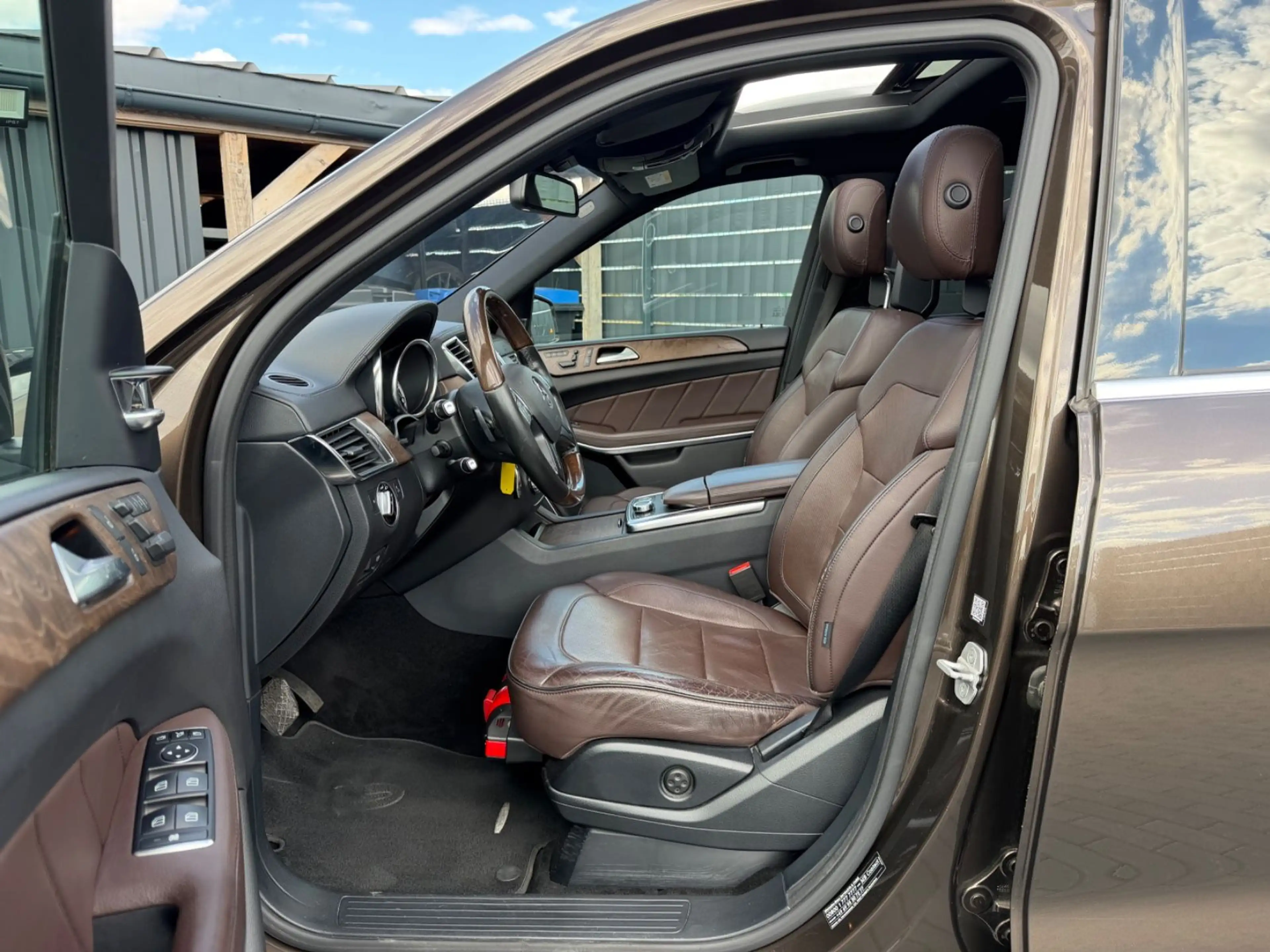 Mercedes-Benz GL 350 BlueTEC 4M*AMG*PANO*STHZ*360*KEY*7-SITZ* — photo 10