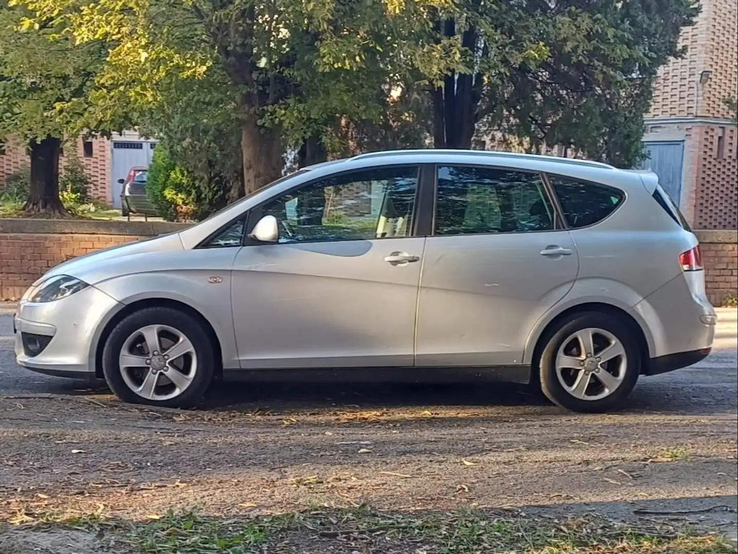 SEAT Altea XL Altea XL 1.9 tdi Style (stylance) dpf Grigio - 1