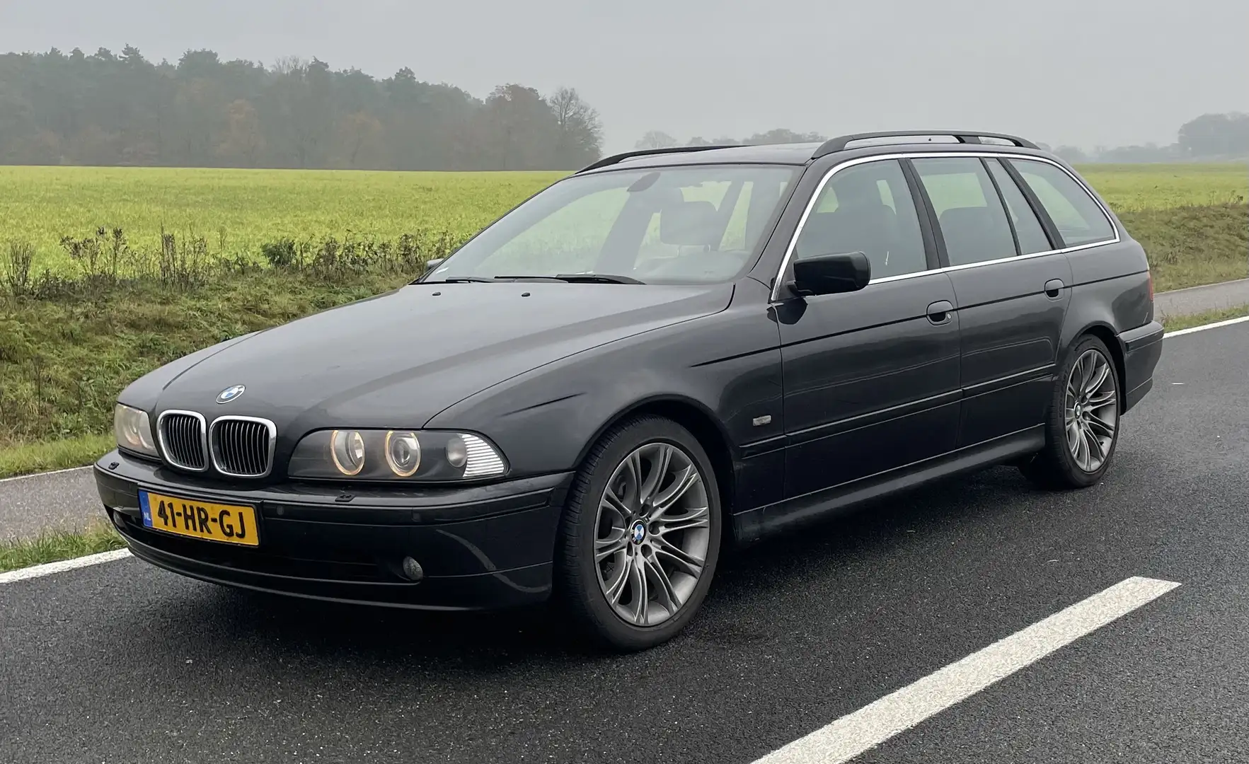 BMW 530 530i Executive young-Timer E39❤️ Negro - 1