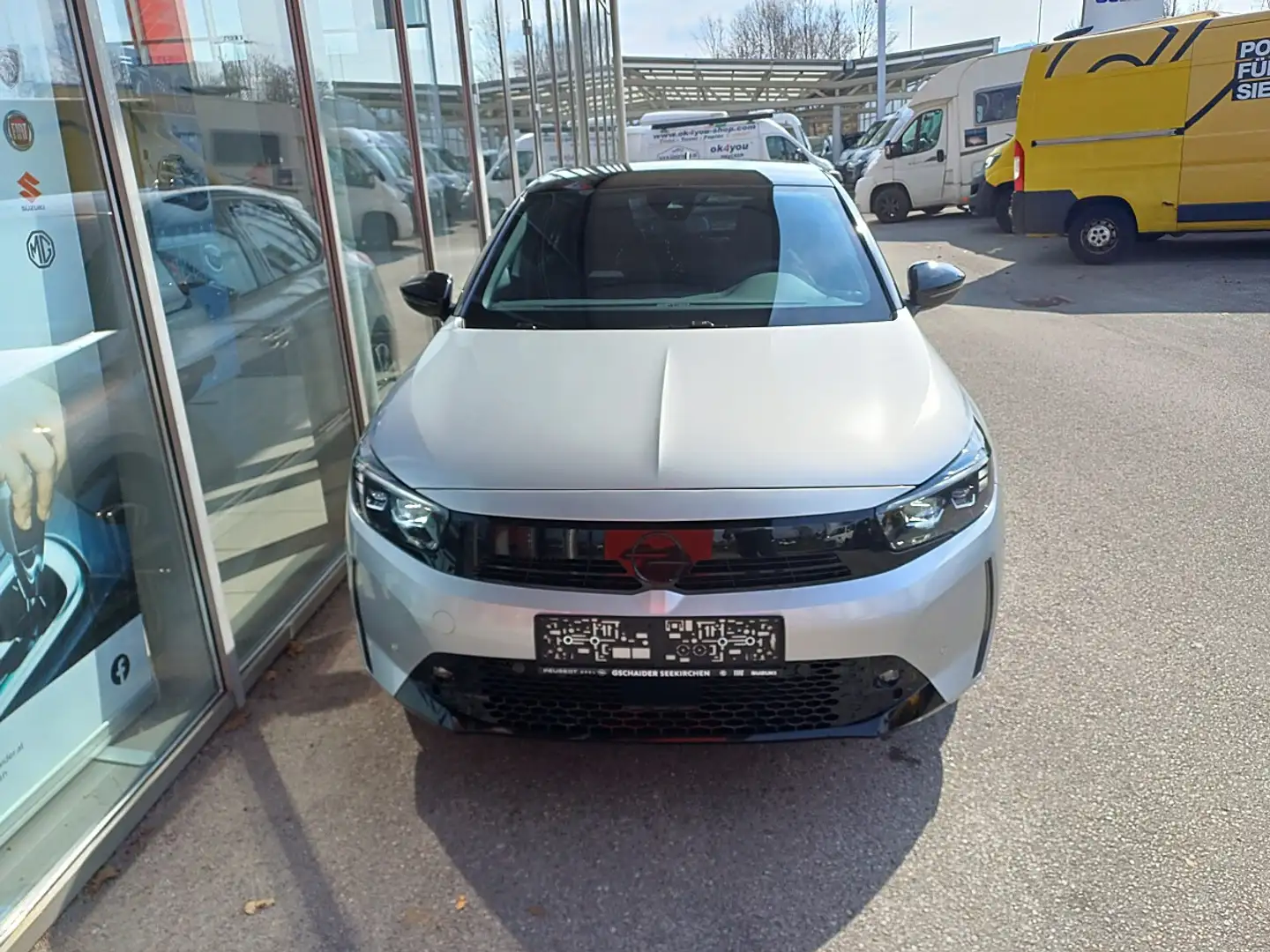 Opel Corsa 1,2 Direct Injection Turbo Euro 6.4  GS Aut. Silber - 2