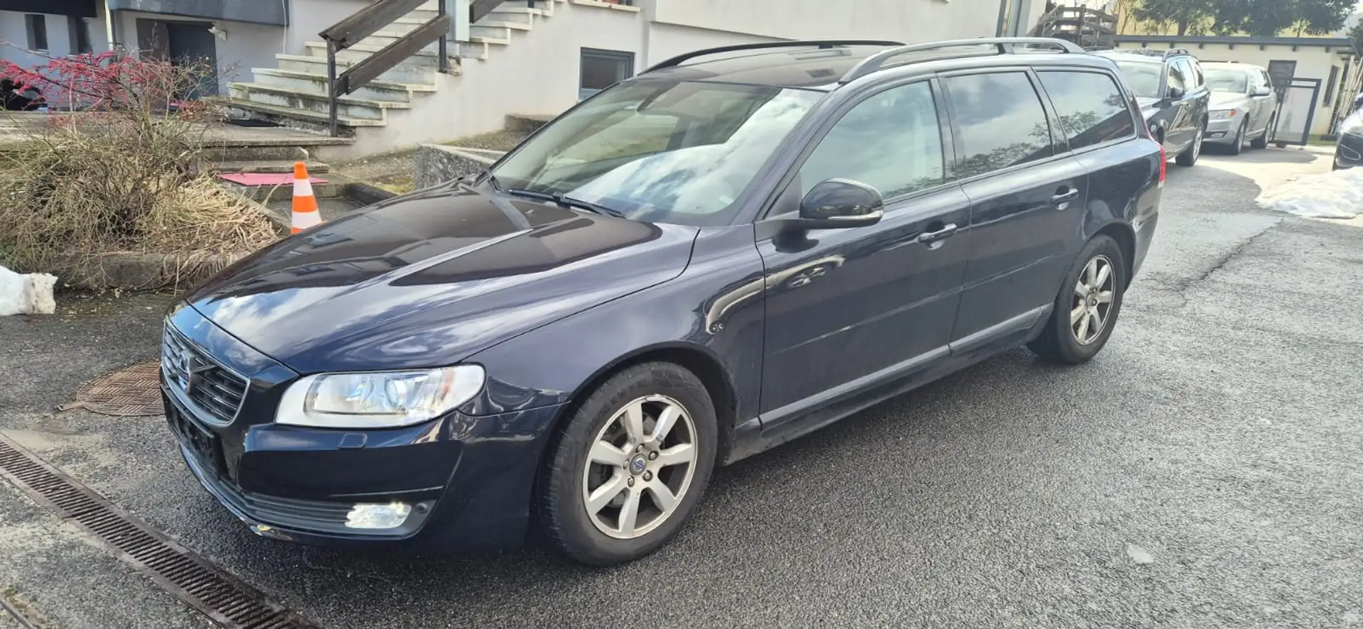 Volvo V70 D3 Aut. Linje Svart Blau - 1