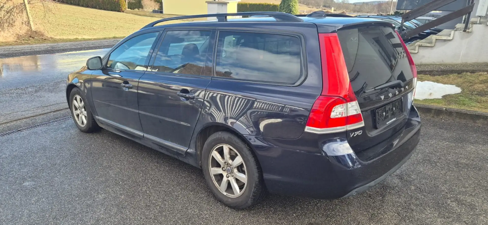 Volvo V70 D3 Aut. Linje Svart Blau - 2