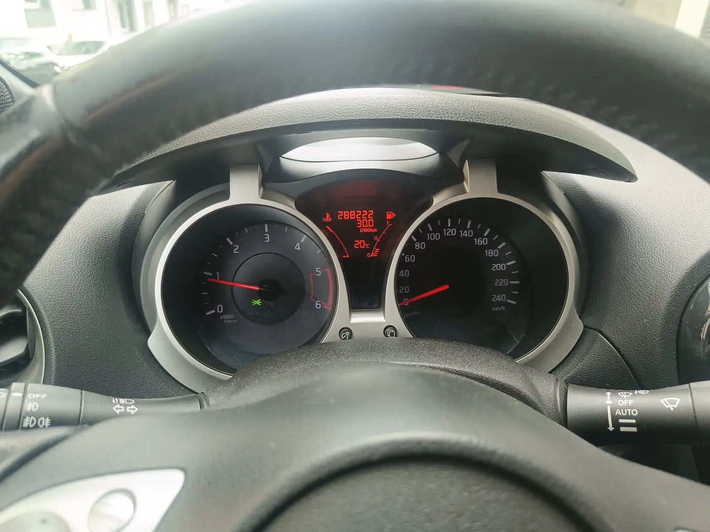 Nissan Juke Juke 1,5 dCi Tekna Tekna Schwarz - 1