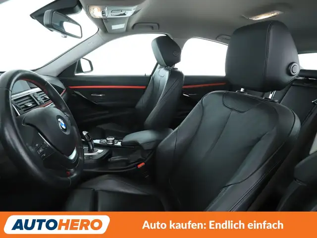 BMW 3 Series view 10
