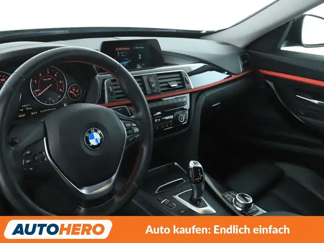 BMW 3 Series view 11