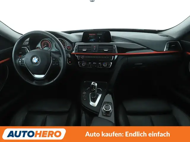 BMW 3 Series view 12