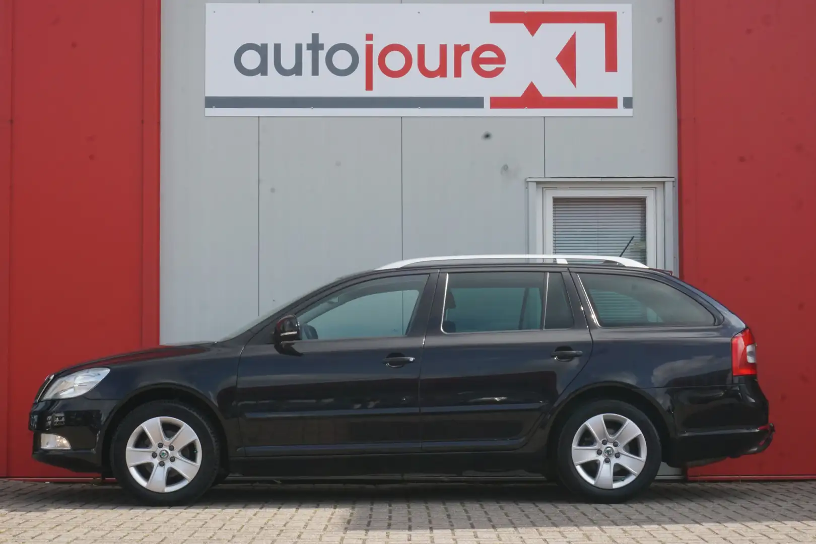 Skoda Octavia Combi 1.4 TSI Greentech Elegance | Origineel NL | Noir - 2