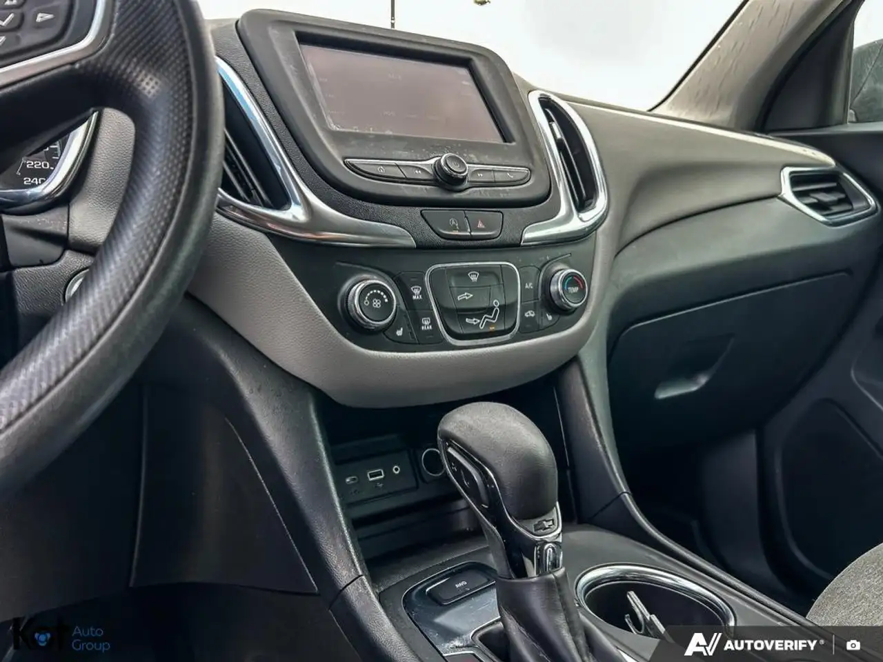 Chevrolet Equinox снимка Chevrolet Equinox